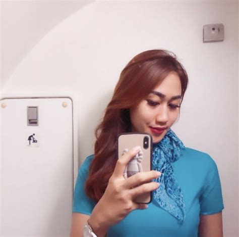 【indonesia】 Nam Air Cabin Crew Namエア 客室乗務員 【インドネシア】 Instagram