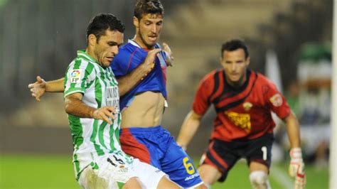 Elche vs real betis in the spain la liga on 2021/04/04, get the free livescore, latest match live, live streaming and chatroom from aiscore football livescore. Dự đoán tỷ số bóng đá Real Betis vs Elche - VĐQG Tây Ban ...