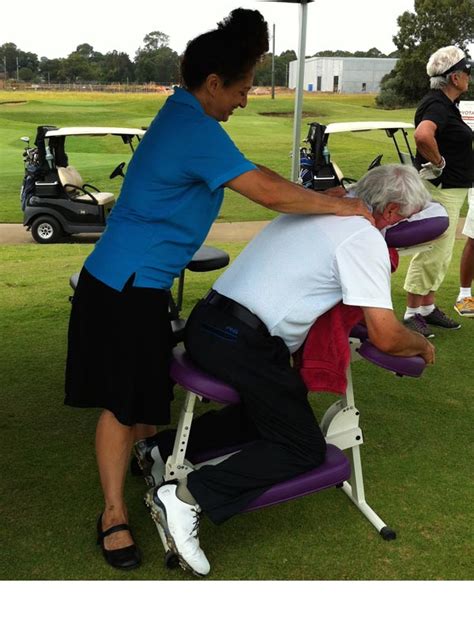 seated massage at corporate golf day absolutely corporate