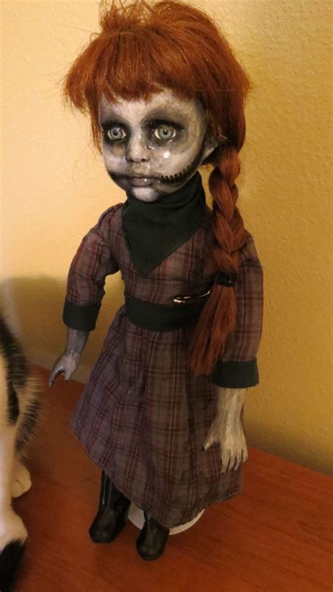 Handpainted Porcelain Horror Doll Munimorogobpe