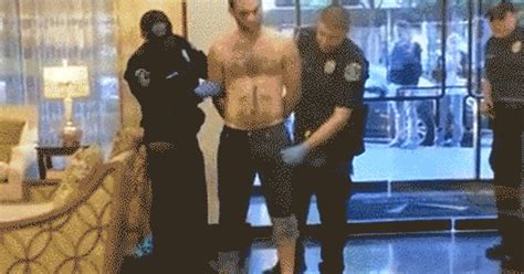 Police Officer Mistakes Mans Penis For Weapon 9gag