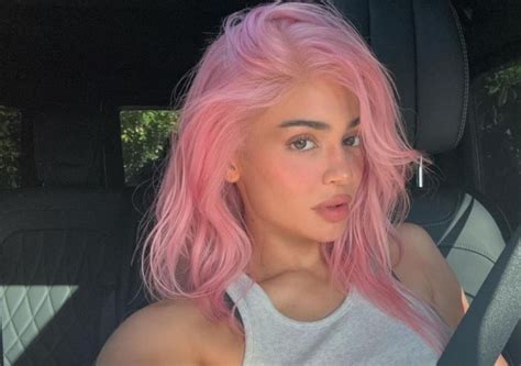 Kylie Jenner Shocks With Dramatic Hair Transformation Metro News