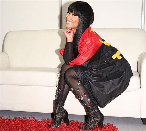 Nicki Minaj Actress Fashion Singer Songwriter Hd Wallpaper Peakpx