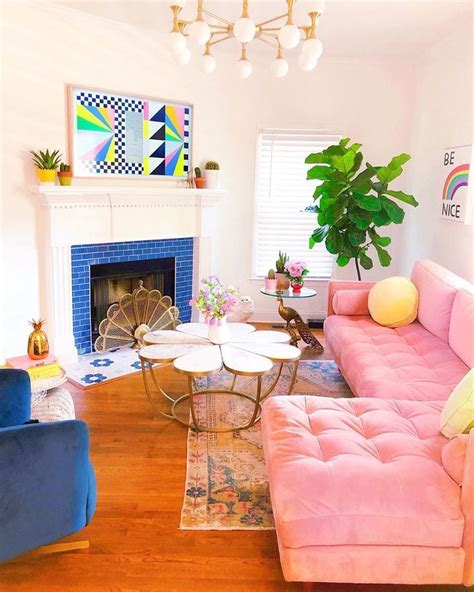 Lovely Colorful Living Room Ideas 19 Homyhomee