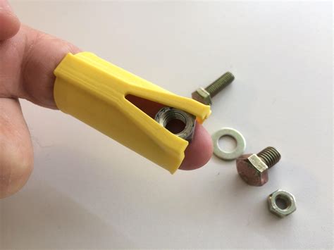 This 3d Printed Finger Wrench Will Tighten And Loosen Virtually Any Nut