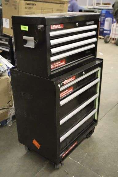 Husky 4 Drawer Tool Chest And 4 Drawer Rolling Cabinet Read