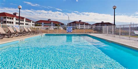 Holiday Inn Express And Suites N Myrtle Beach Little River Little River