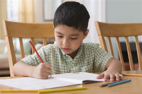 How I Stopped Nagging My Child To Do Homework Popsugar Australia