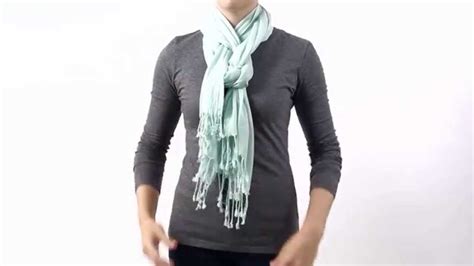 How To Tie A Scarf The Pretzel Knot