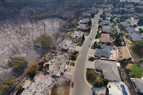 Aerial Photos Of Redding Capture Devastation From Carr Fire Wsj