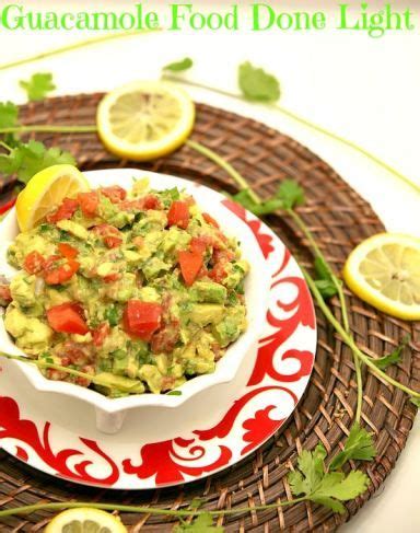 Traditionally guacamole is made with only avocados and sea salt, but in typical north american fashion, i add fresh garlic and lime juice to this best ever healthy guacamole, and we enjoy it for lunch with some sliced veggies, corn tortilla chips, whole grain crackers, or on sandwiches and wraps, and for dinner as a condiment alongside other mexican dishes. Chunky Guacamole | Recipe | Food, Food recipes, Appetizer ...
