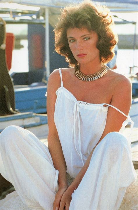 Jacqueline Bisset Things To Wear In 2019 Jacqueline Bissett