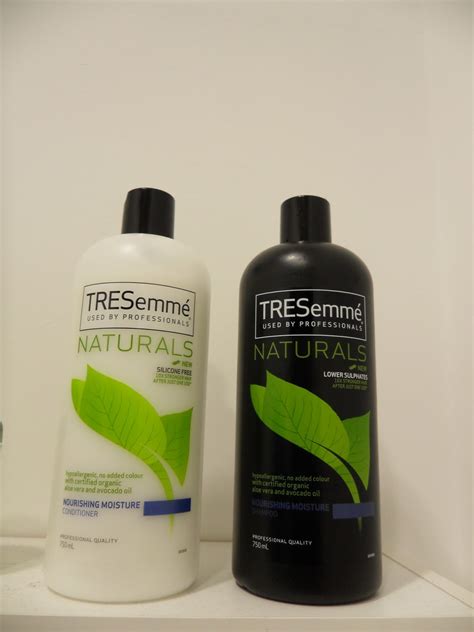 La Belle Aventure: TRESemmé Naturals Nourishing Moisture Shampoo ...