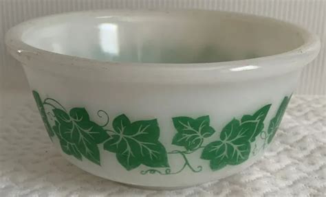 Vintage Hazel Atlas Milk Glass Bowl With Green Ivy Leaf Pattern