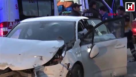 Ankara da 2 otomobil kavşakta çarpıştı Dailymotion Video