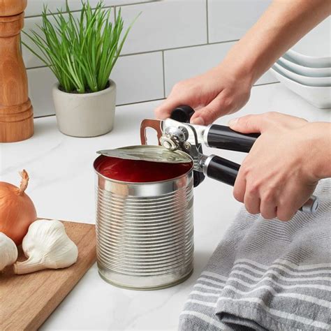 Kitchenaid Classic Multi Function Can Opener With Bottle Opener In