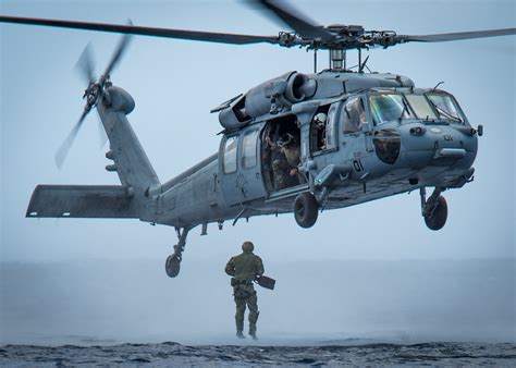 Helicopters Military Aircraft Sikorsky Mh 60r Seahawk Wallpaper And