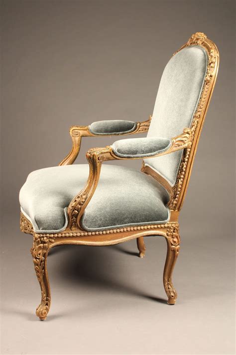 Antique Pair Of French Louis Xv Bergère Chairs