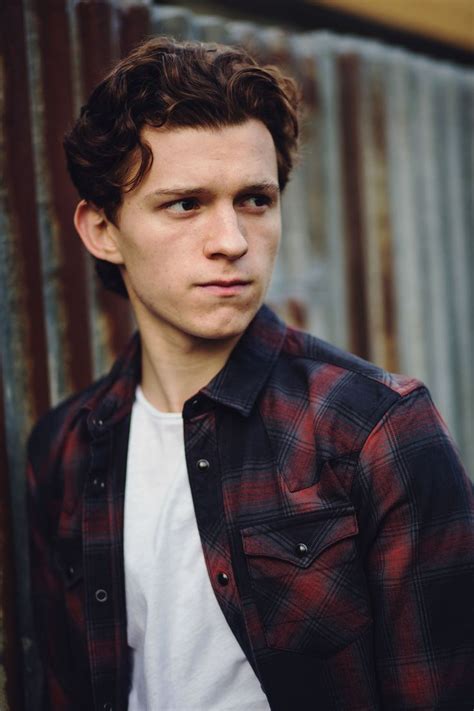 Thomas stanley holland (born 1 june 1996) is an english actor. Tom Holland | Moviepedia | FANDOM powered by Wikia