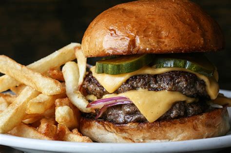 Best New Burgers And Cheeseburgers In Chicago 2015