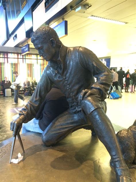 Matthew Flinders And Trim The Cat At Euston Station Statue Art Lion
