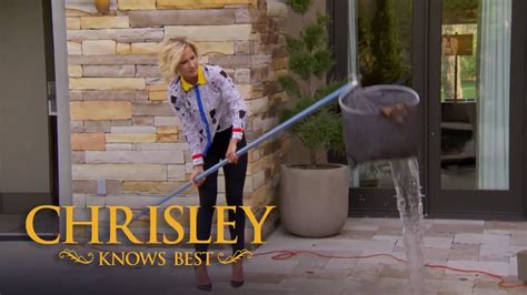 chrisley knows best season 5 episode 11 cleaning a pool is not what savannah had in mind