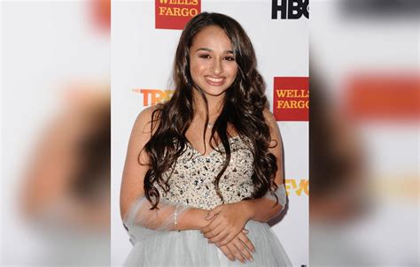Jazz Jennings Is ‘more Open Than Ever For A Sexual Partner