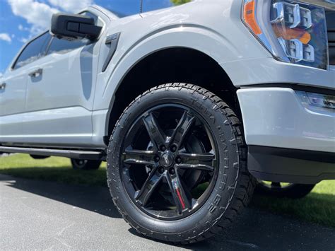 2021 Xlt Fx4 Space White Leveled W Ford Performance 22 Wheels On