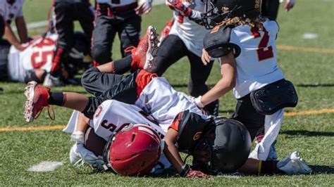 What You Should Know About The Latest Research On Youth Sports And Concussions Abc7 Chicago