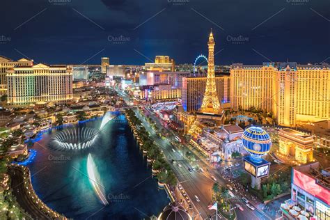 Las Vegas Strip At Night High Quality Architecture Stock Photos