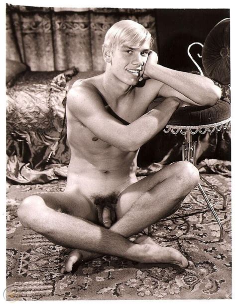 Vintage Male Nude 1960s Figure 1 3e58c5c49a6fab66ae1b2af2f0c571c0