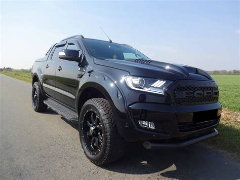 All eyes have been on the ranger raptor in recent days following the we know the ranger wildtrak carries an oil burner thanks to the sticker on the fuel filler door. Ford Ranger Wildtrak 213PS Auto Graphite The Black One £ ...