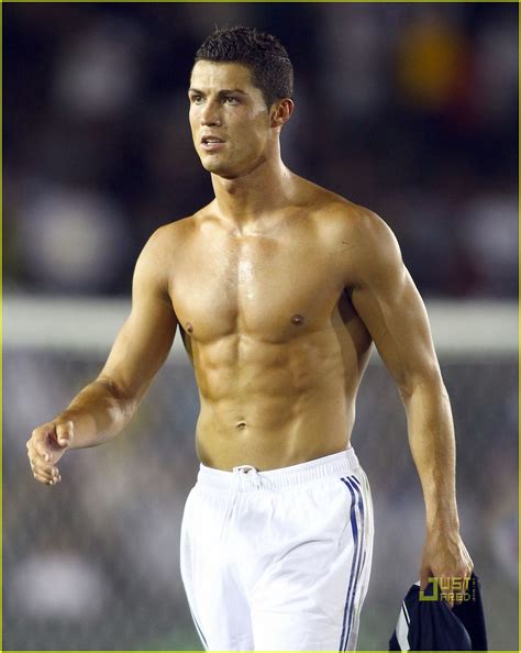Cristiano Ronaldo Finally Shirtless Naked Male Celebrities