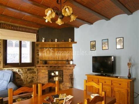 Va a encontrar alojamientos rurales ideales para una escapada rural de fin de semana con su familiares y amigos. Casa rural l´Abadía - La Vilella Alta (Tarragona)