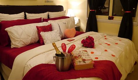 25 Lovely Valentines Day Hotel Room Setup Inspiratif Design