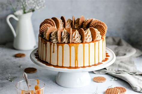 Stroopwafel Caramel Cake The Delicious Plate