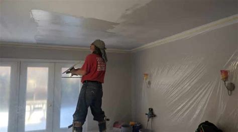 Popcorn (acoustical) ceilings are a quick and cheap way to finish sheetrock ceilings and were all the rage in the '60s and '70s. Ceiling Specialists: Things to consider before your ...