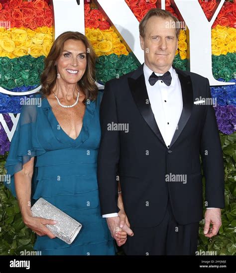 Jeff Daniels And Kathleen Treado Attends The 73rd Annual Tony Awards At Radio City Music Hall In