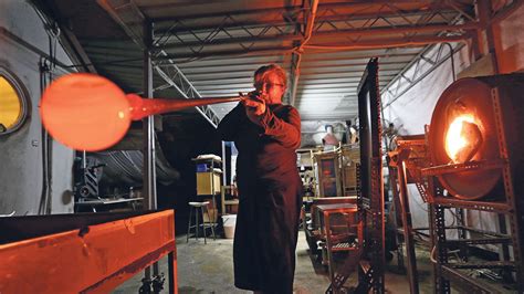 Learn The Art Of Glass Blowing From A Glass Blower In Singapore Home