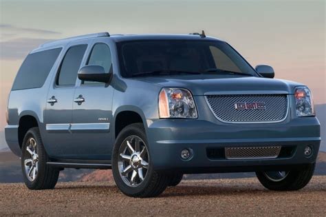 2012 Gmc Yukon Xl Review And Ratings Edmunds