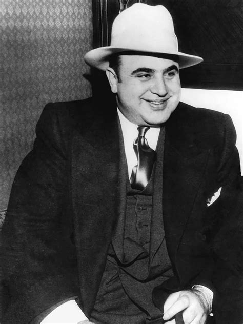 El Día Que Se Abrió La Bóveda Secreta De Al Capone Los Cadáveres Ausentes Y El Misterio De Los