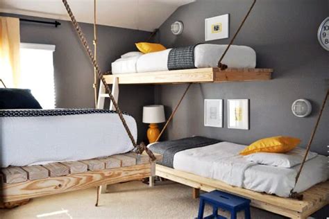 20 3 Beds In One Small Room Ideas