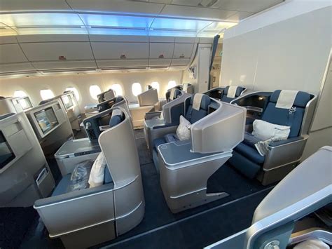 Review Philippine Airlines A Business Class