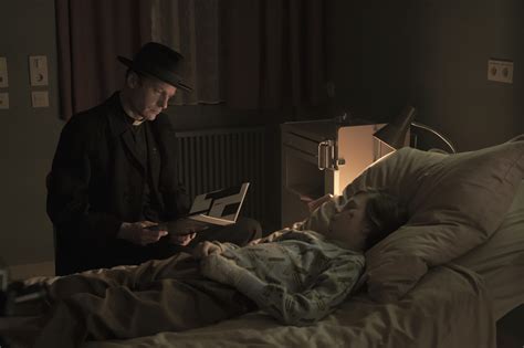 Third And Final Season German Original Dark Comes To Netflix In June