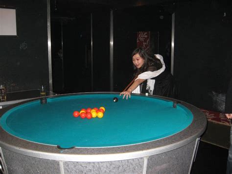 Circular Round Pool Table Diy Pool Table Custom Pool Tables Pool