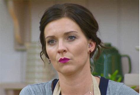 Great British Bake Offs Candice Brown Shocks By Going Without Her