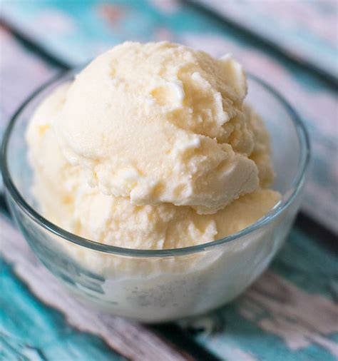 The Best Homemade Vanilla Ice Cream Recipe Thrift And Spice