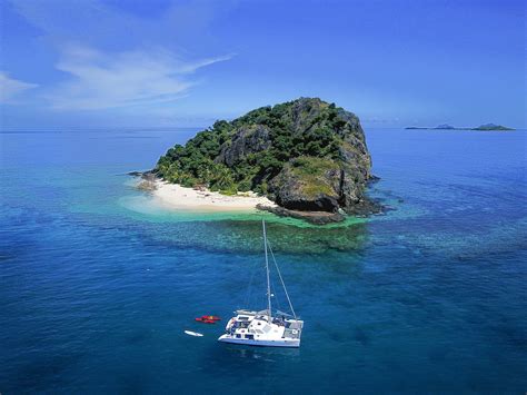 Honeymoon Island In The Mamanuca Islands Of Fiji The Snorkeling Is
