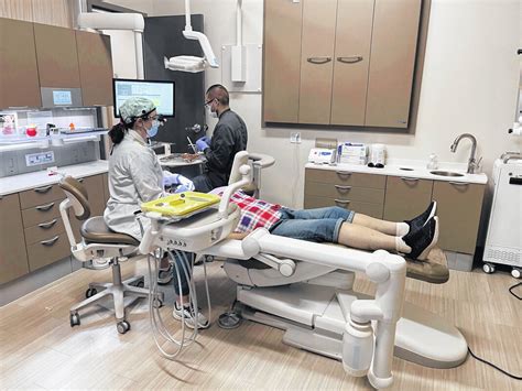Dental Therapists Help Patients In Need Of Care Avoid The Brush Off