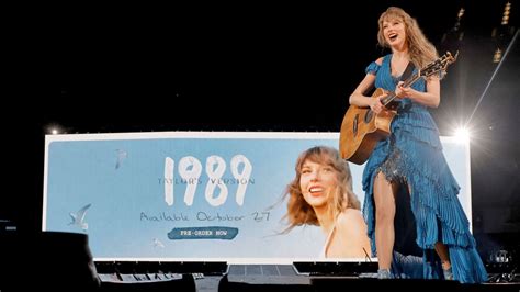 Taylor Swift Says 1989 Taylors Version Vault Tracks Are Insane Cnn